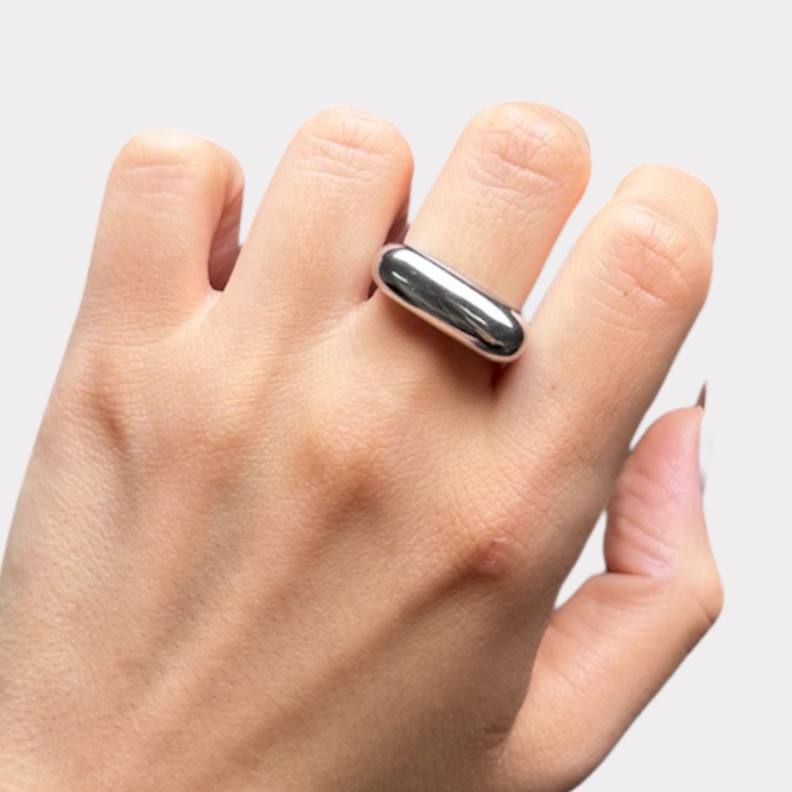 Anello Her