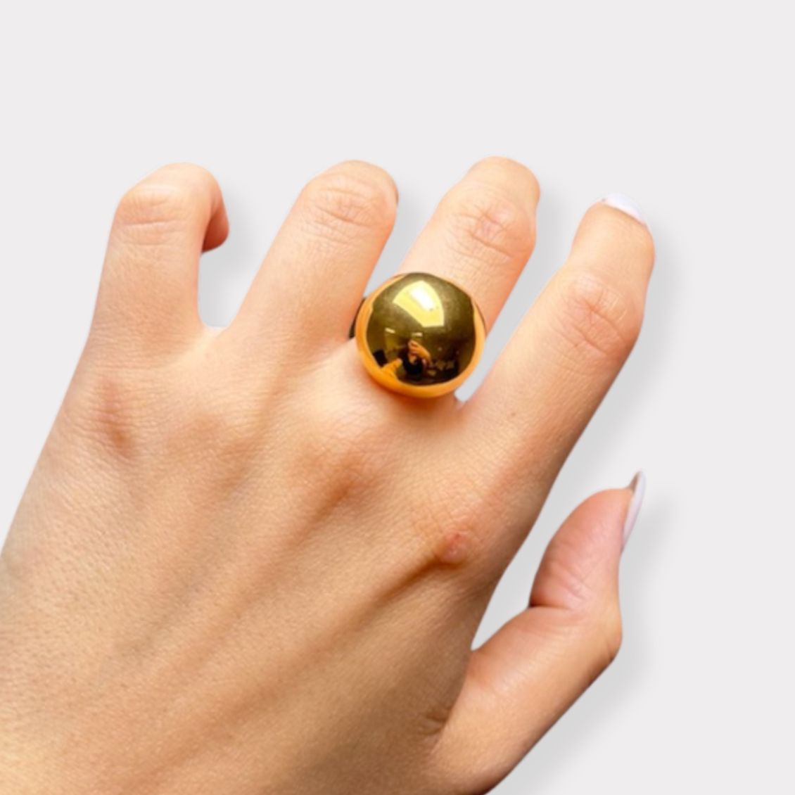 Anello Finial